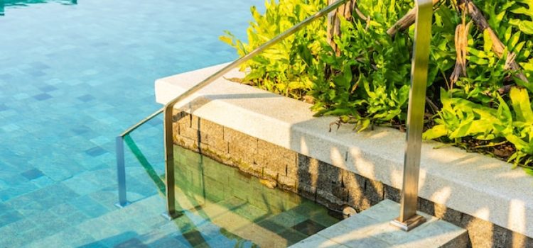 Découvrez des idées de piscines pour sublimer votre jardin !