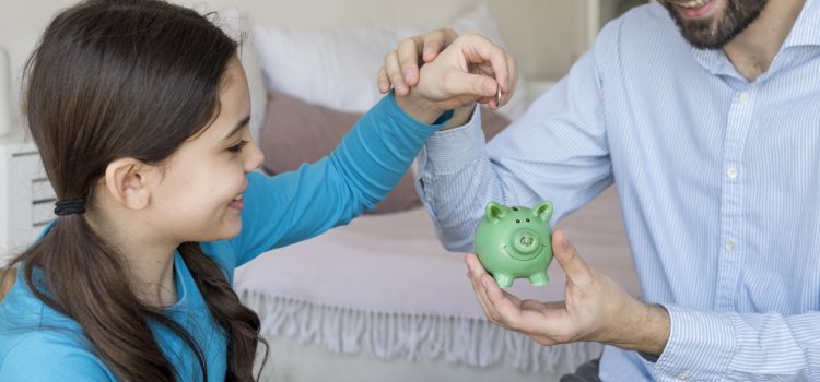 Conseils pour transmettre les clés d’une gestion sereine de l’épargne en famille