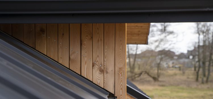Pourquoi faire appel à un zingueur pour sa toiture ? Pourquoi faire appel à un zingueur pour sa toiture ?